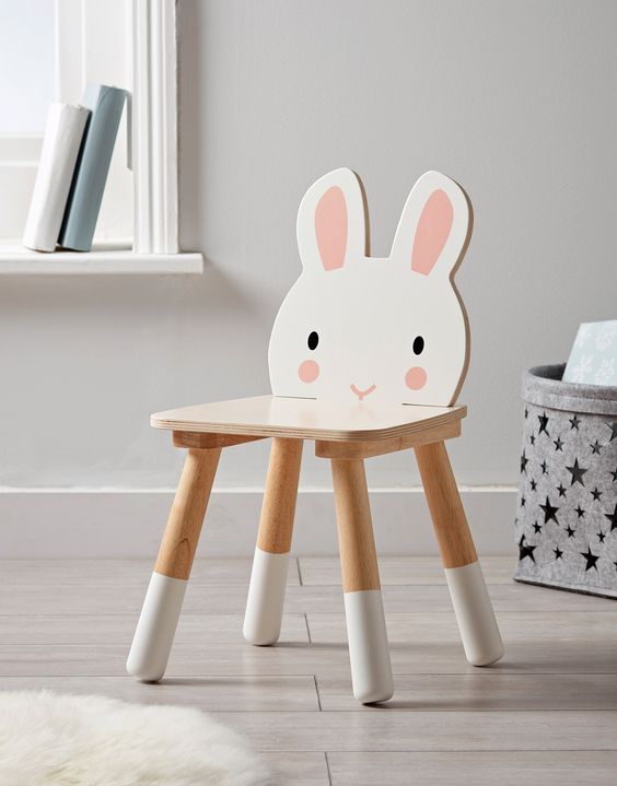 Mini rabbit chair
