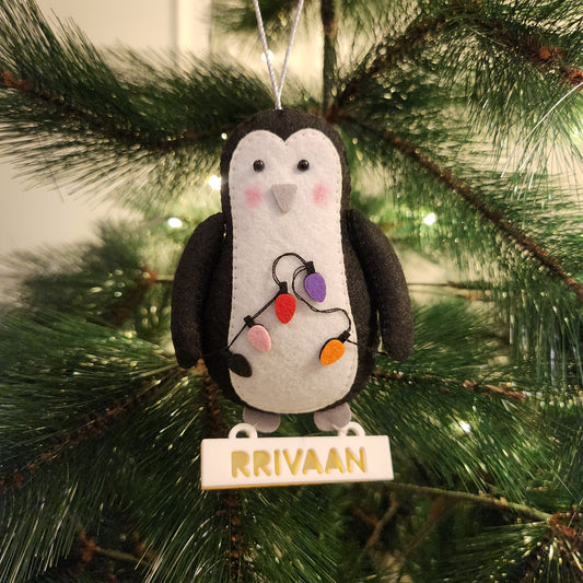 PENGUIN CHRISTMAS ORNAMENT