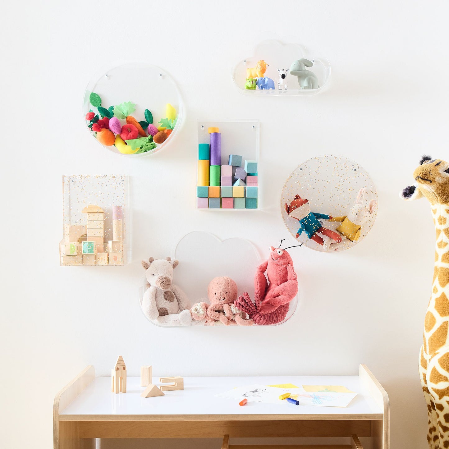 ACRYLIC WALL STORAGE